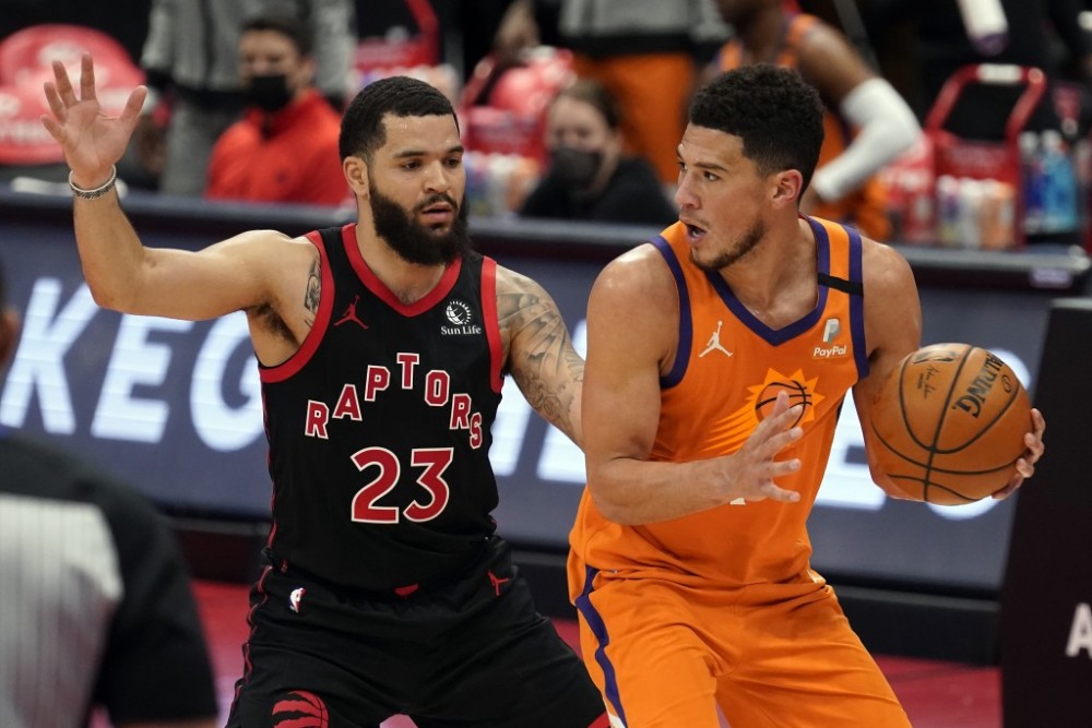 更是一个 更是一个