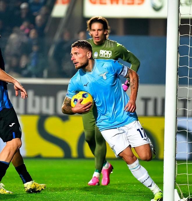 在这个特殊 在这个特殊