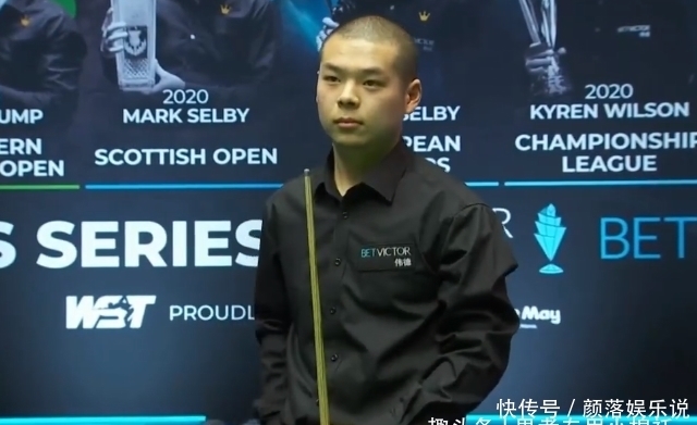 轻装进场更 轻装进场更